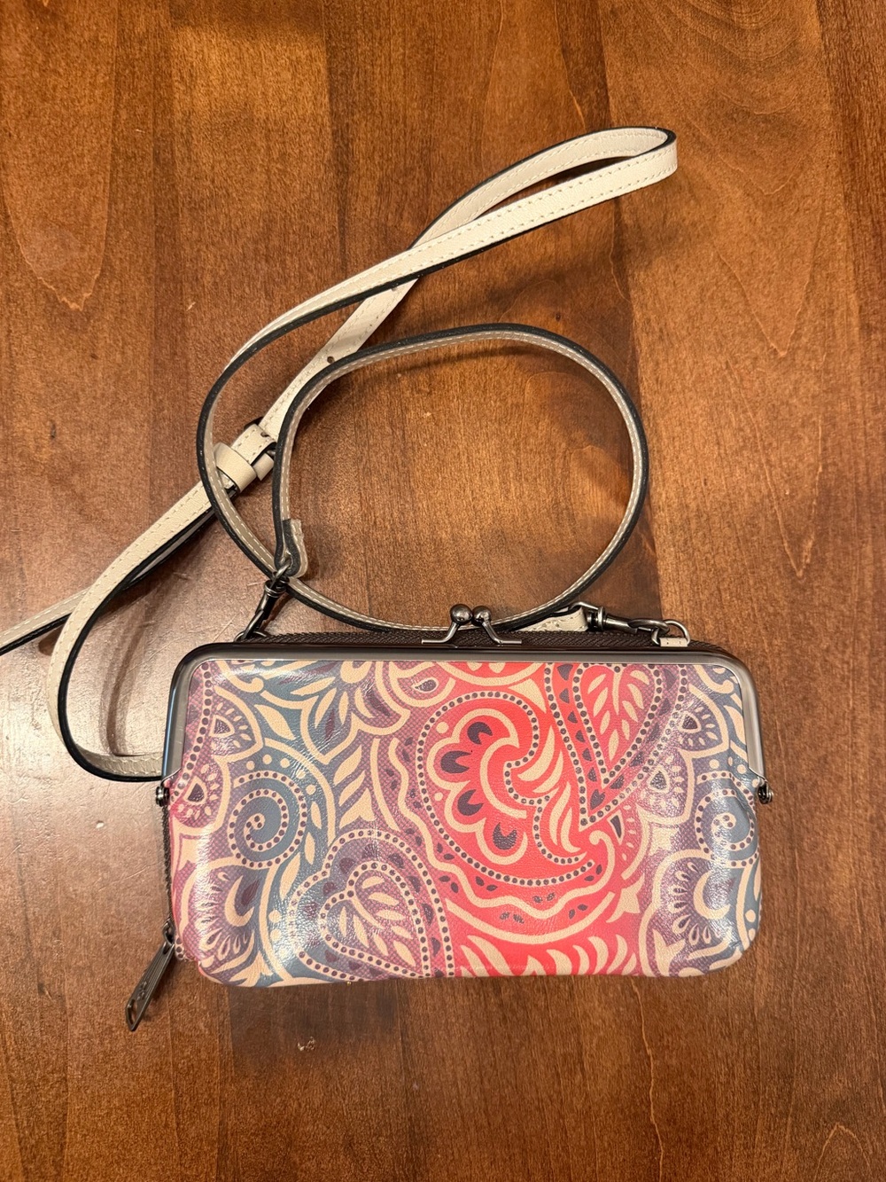 Patricia Nash Missoula Paisley Frame Crossbody Wallet Kiss Lock
